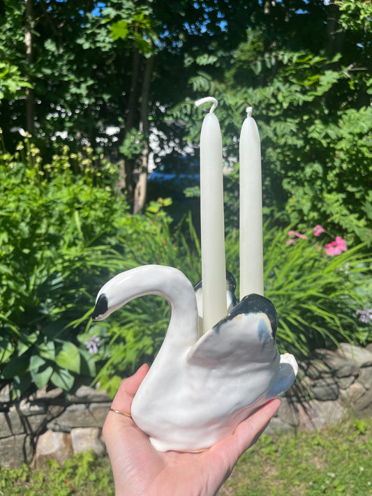 Lola Katan Swan Candleholder (Large)